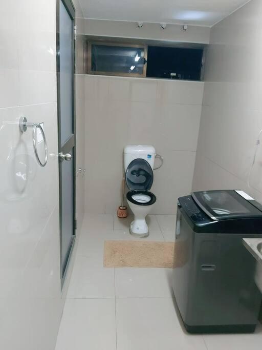 Barrett Accommodation Apartment Сува Екстериор снимка
