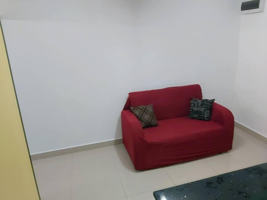 Barrett Accommodation Apartment Сува Екстериор снимка
