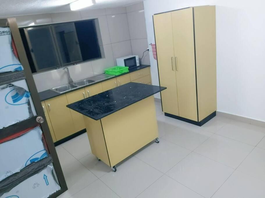Barrett Accommodation Apartment Сува Екстериор снимка